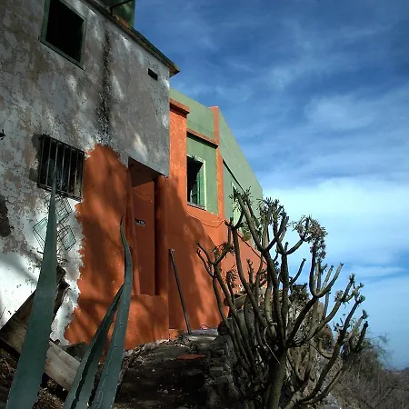 Camino Art Hostel, San Mateo 호스텔 베가데산마테오