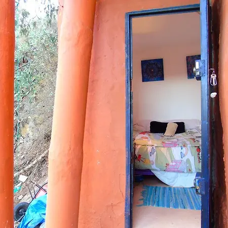 Camino Art Hostel, San Mateo Hostel